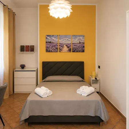 Cinque Terre In Fiore - Mytouristhome Affittacamere 3*